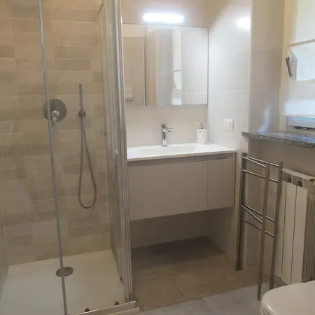 Residenz La Fonte Apartment Pino Lago Maggiore