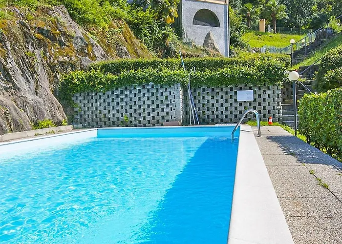 Residenz La Fonte Апартаменты Pino Lago Maggiore