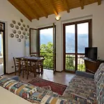 Residenz La Fonte Appartement Pino Lago Maggiore