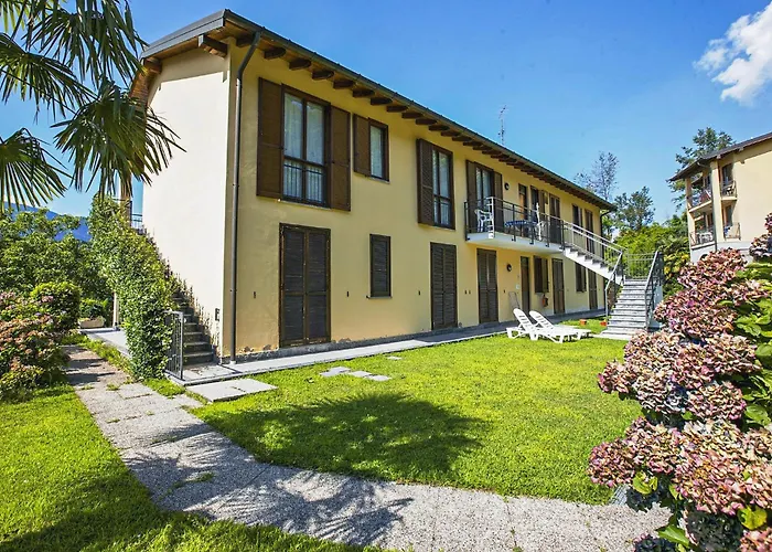Apartament Residenz La Fonte Pino Lago Maggiore